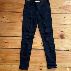Levi’s Black Ripped High Rise Skinny Jeans